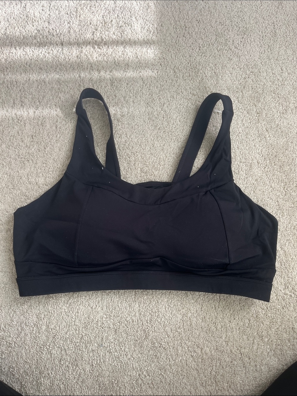 Running girl -Black Sports bra